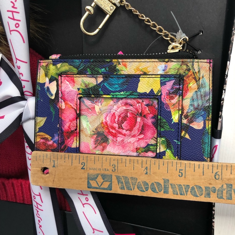 Betsey Johnson Pom Knit Hat & Keychain Floral Card Case Wallet Set New - Picture 8 of 16